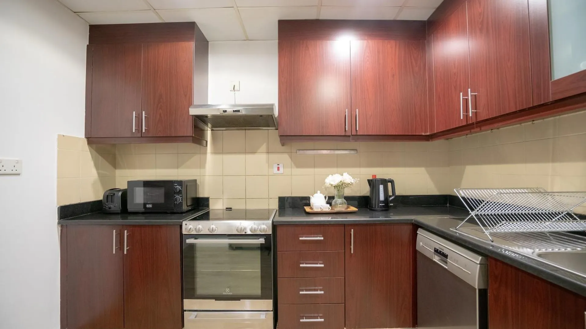 Gma Amwaj 2Br Sea View High Floor Apartment Dubai