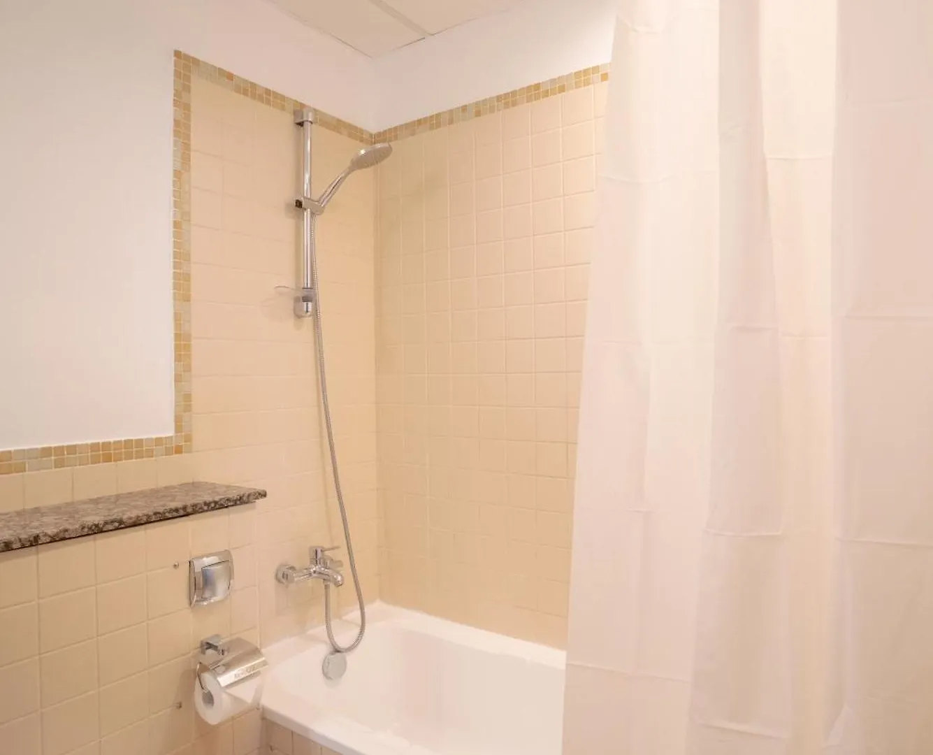 Gma Amwaj 2Br Sea View High Floor Apartment Dubai 0*,  United Arab Emirates
