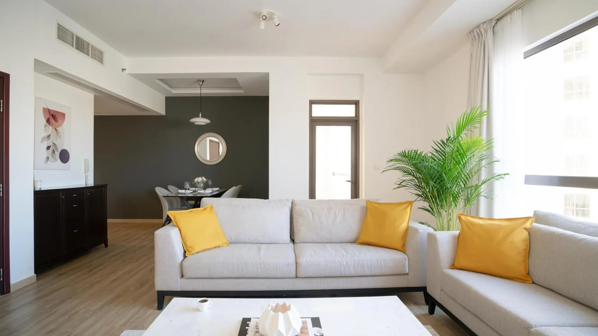 Gma Amwaj 2Br Sea View High Floor Apartment Dubai