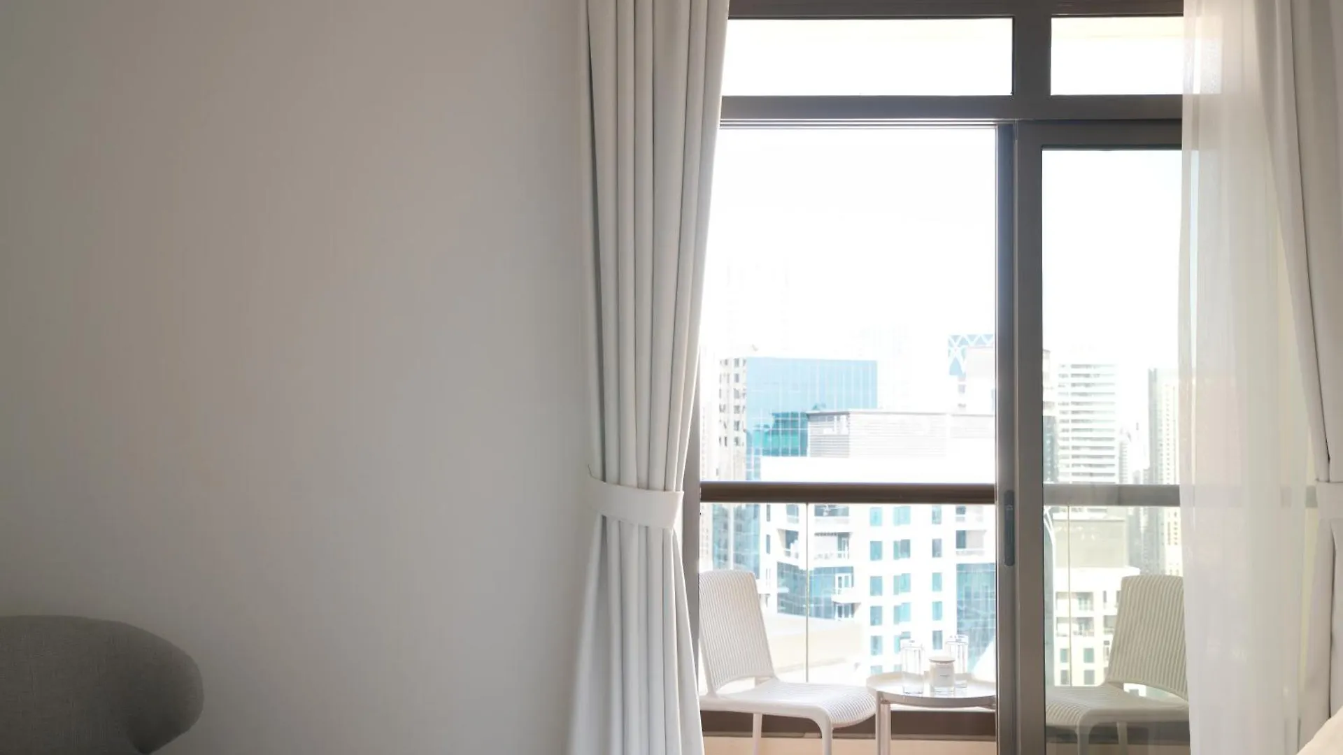 Gma Amwaj 2Br Sea View High Floor Apartment Dubai