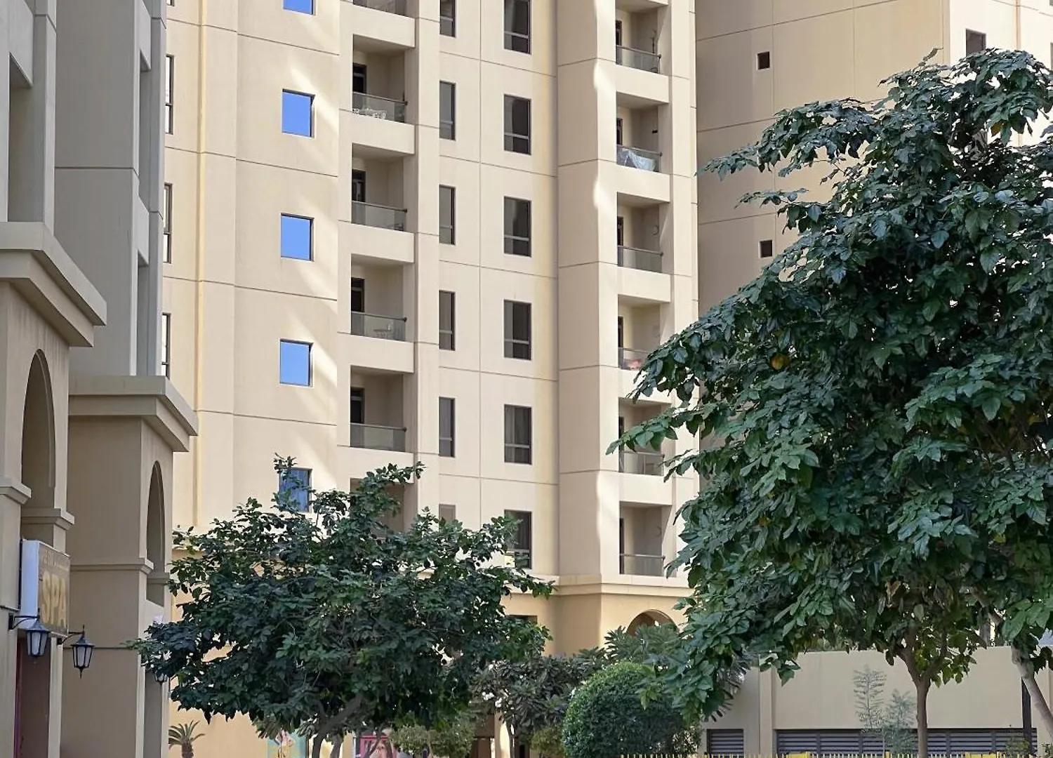 Gma Amwaj 2Br Sea View High Floor Apartment Dubai