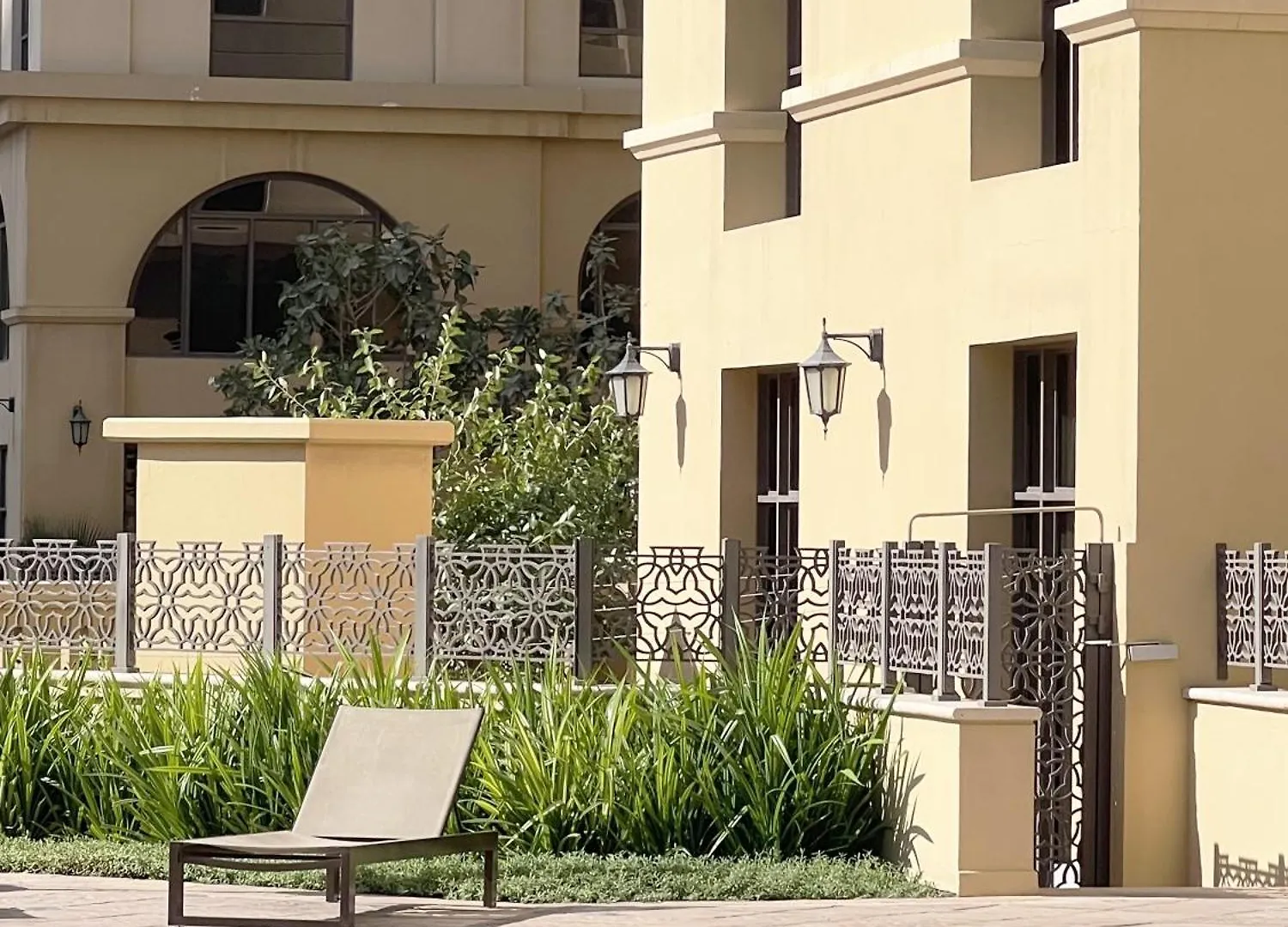 Gma Amwaj 2Br Sea View High Floor Apartment Dubai