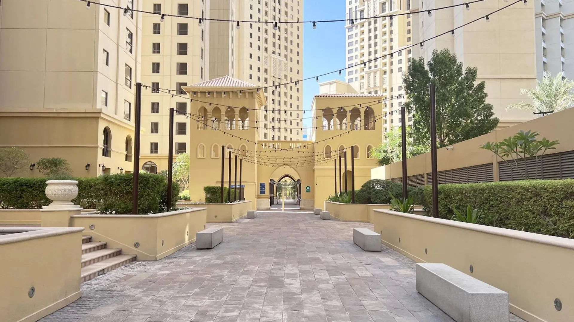 Gma Amwaj 2Br Sea View High Floor Apartment Dubai United Arab Emirates