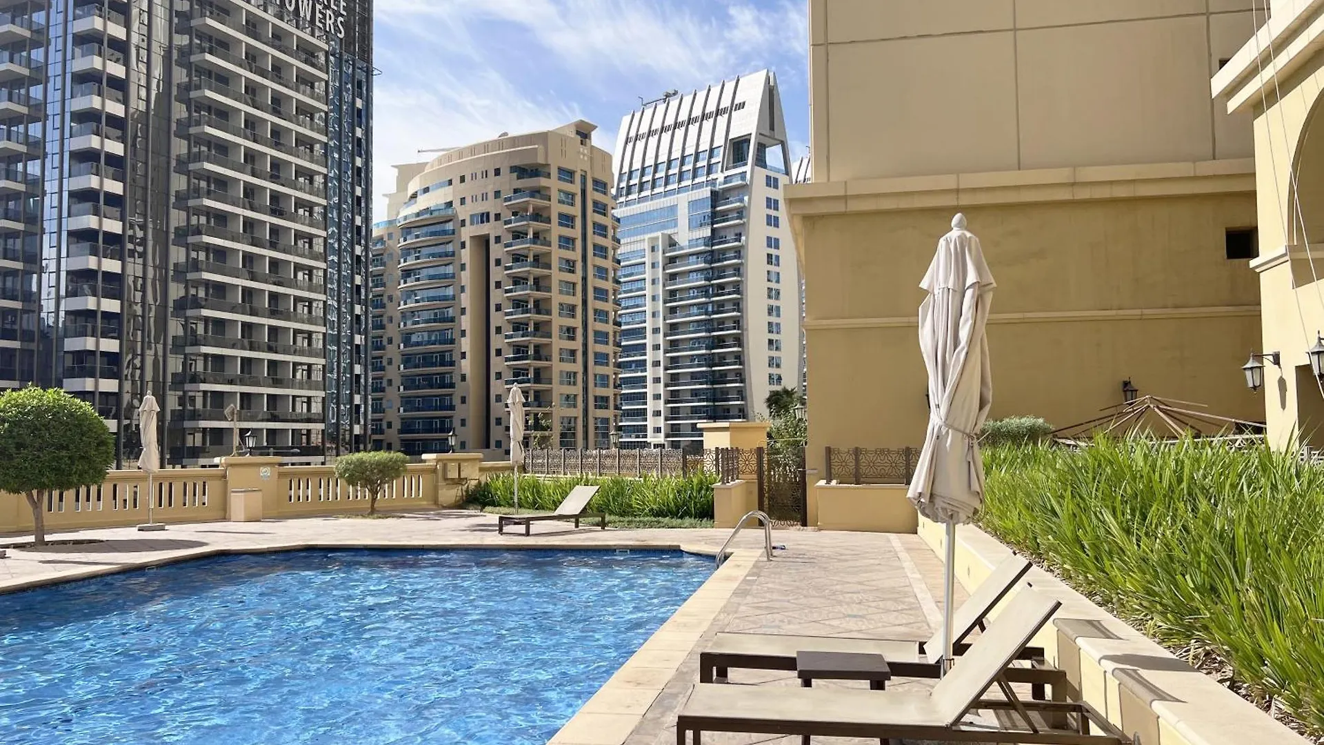 Gma Amwaj 2Br Sea View High Floor Apartment Dubai