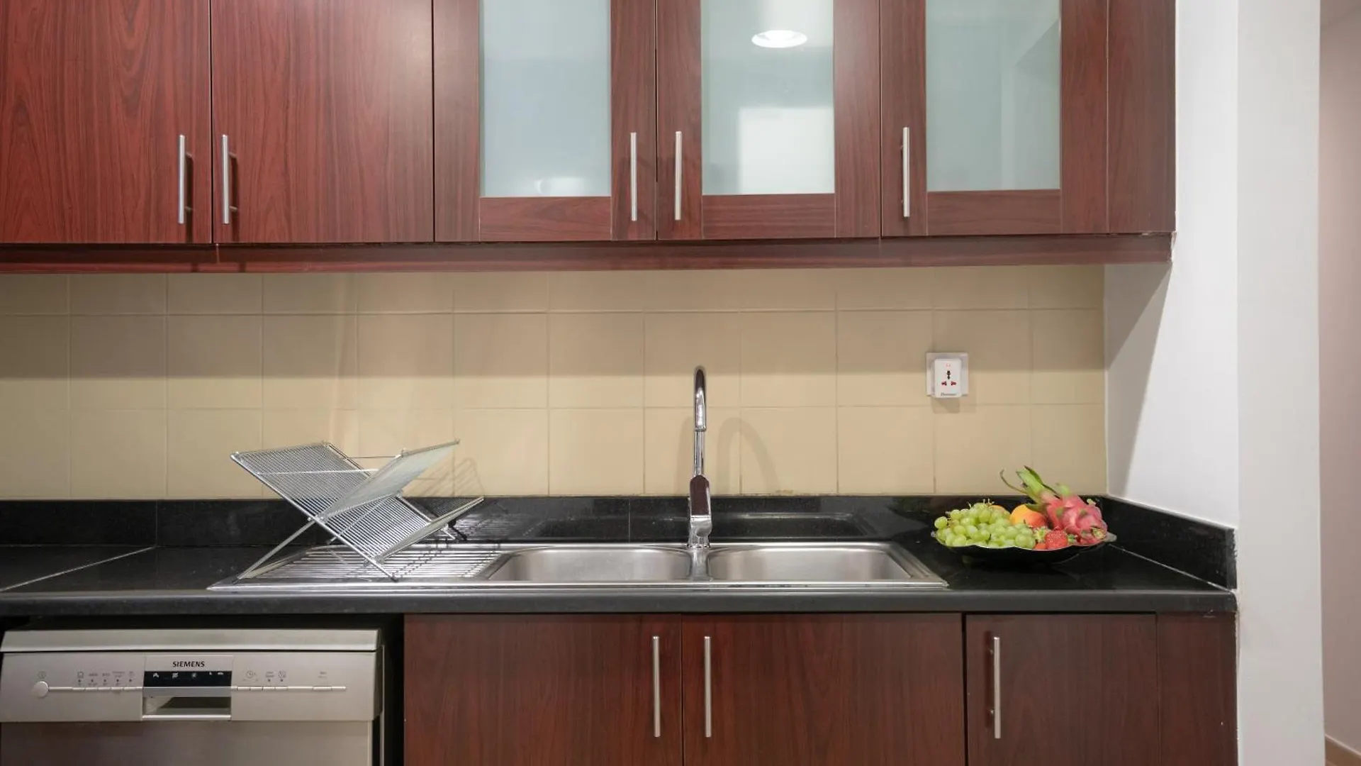 ドバイGma Amwaj 2Br Sea View High Floorアパートメント